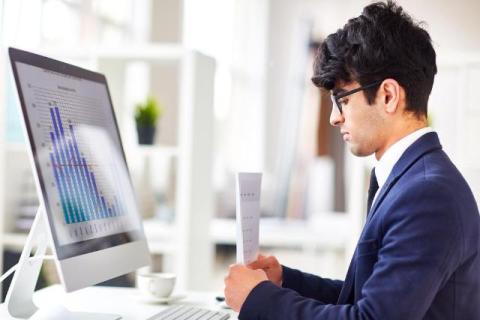The Ultimate Guide to Employee Performance Tracking Software