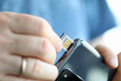 Why Is My Phone Not Detecting My SIM Card? Troubleshooting Guide from Owl Repairs