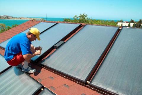 The Circular Economy of Solar: Reusing and Recycling Panels