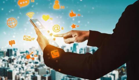 TikTok Content Ideas for Highlighting Smart Digital Habits