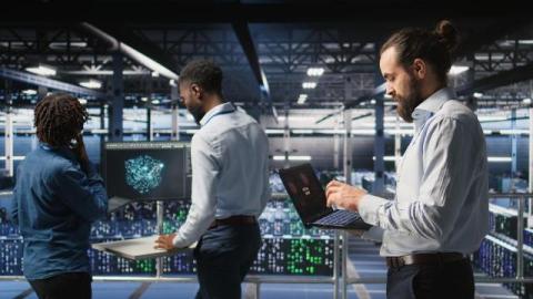 How Professional IT Services Help Businesses Improve Efficiency, Security, and Long-Term Growth