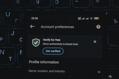 Making Identity Verification Simple: AU10TIX's Human-Centered Design