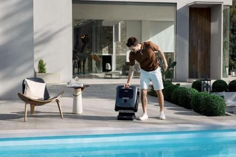 Top Cordless Robotic Pool Cleaners for 2025